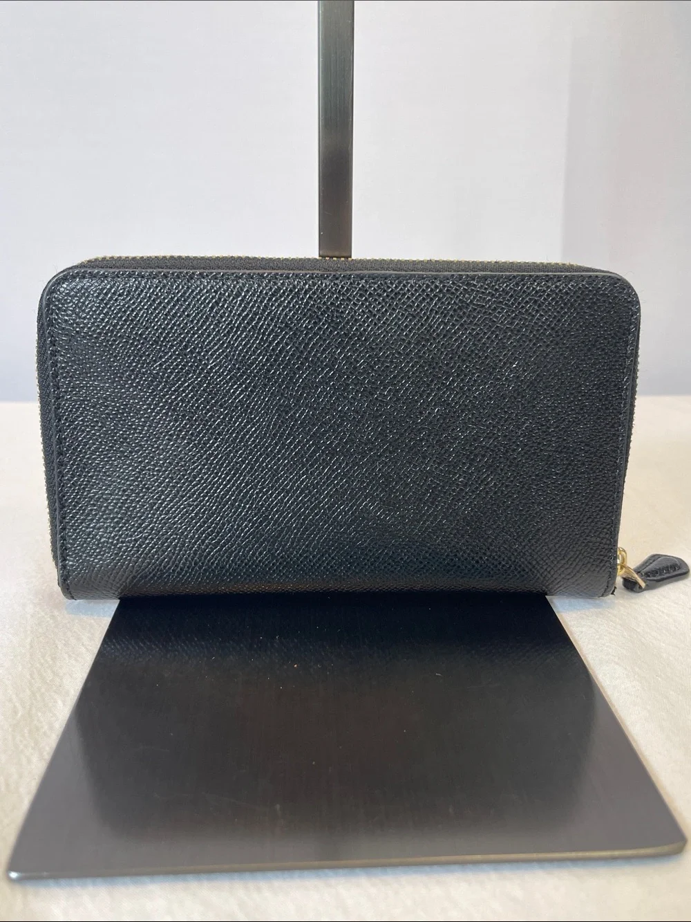 Coach H1980-58584 Black Crossgrain Leather Accordion Zip Wallet Style